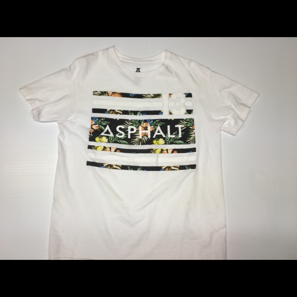 Asphalt Bleached tee